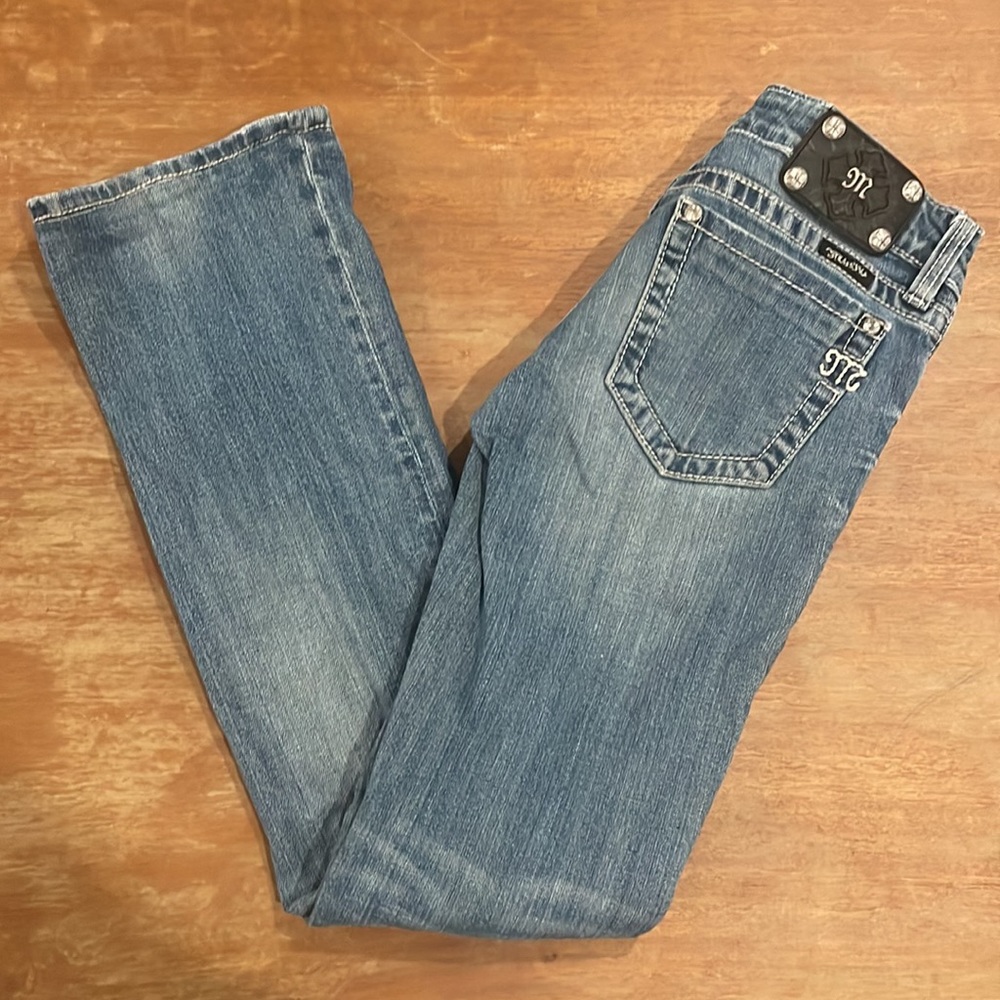 Miss Me Medium Wash Mid Rise Studded Bootcut Jean, Women's Size 27x33